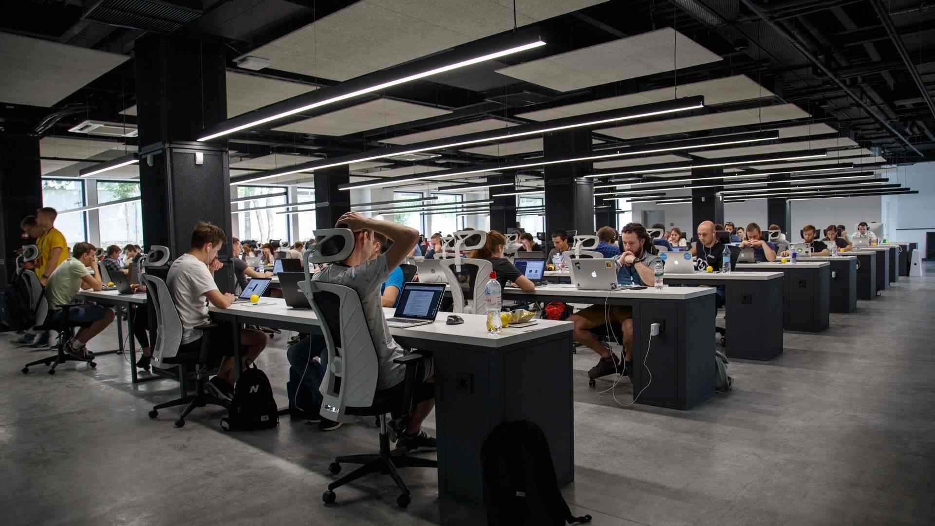 Pros and Cons : Startups and Franchises